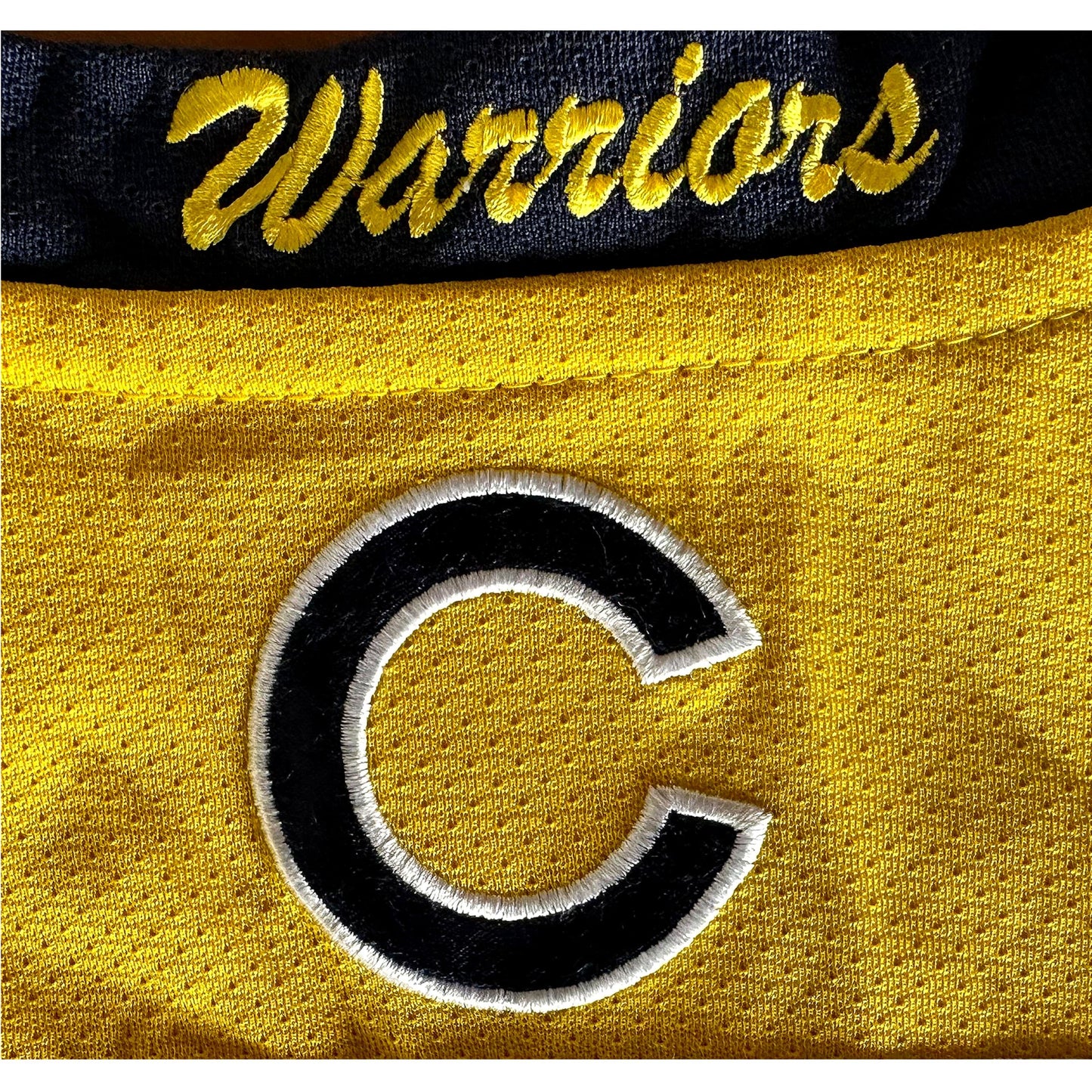 ARAPAHOE  WARRIORS VIDAL  NO 15 SIZE- M -ICE HOCKEY JERSEYS