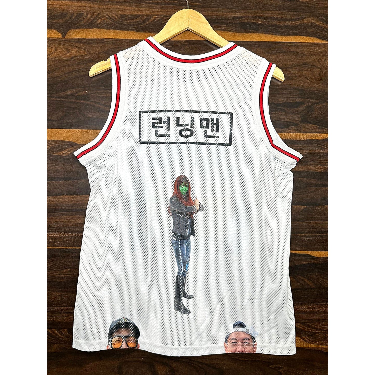 AVENGERS SIZE-M BASKETBALL JERSEYS