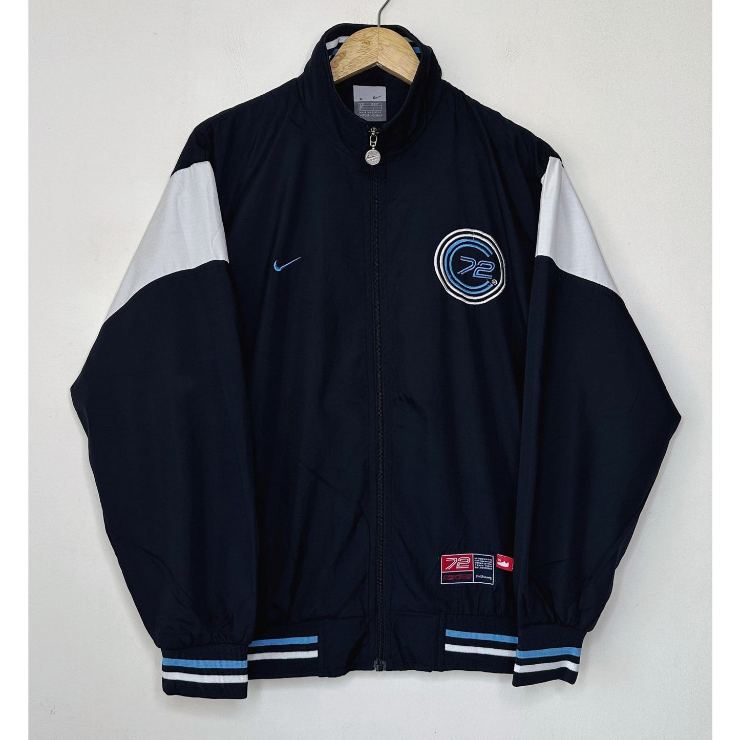 NIKE COR72Z SIZE- L LIMITED EDITION LUXURY JACKET