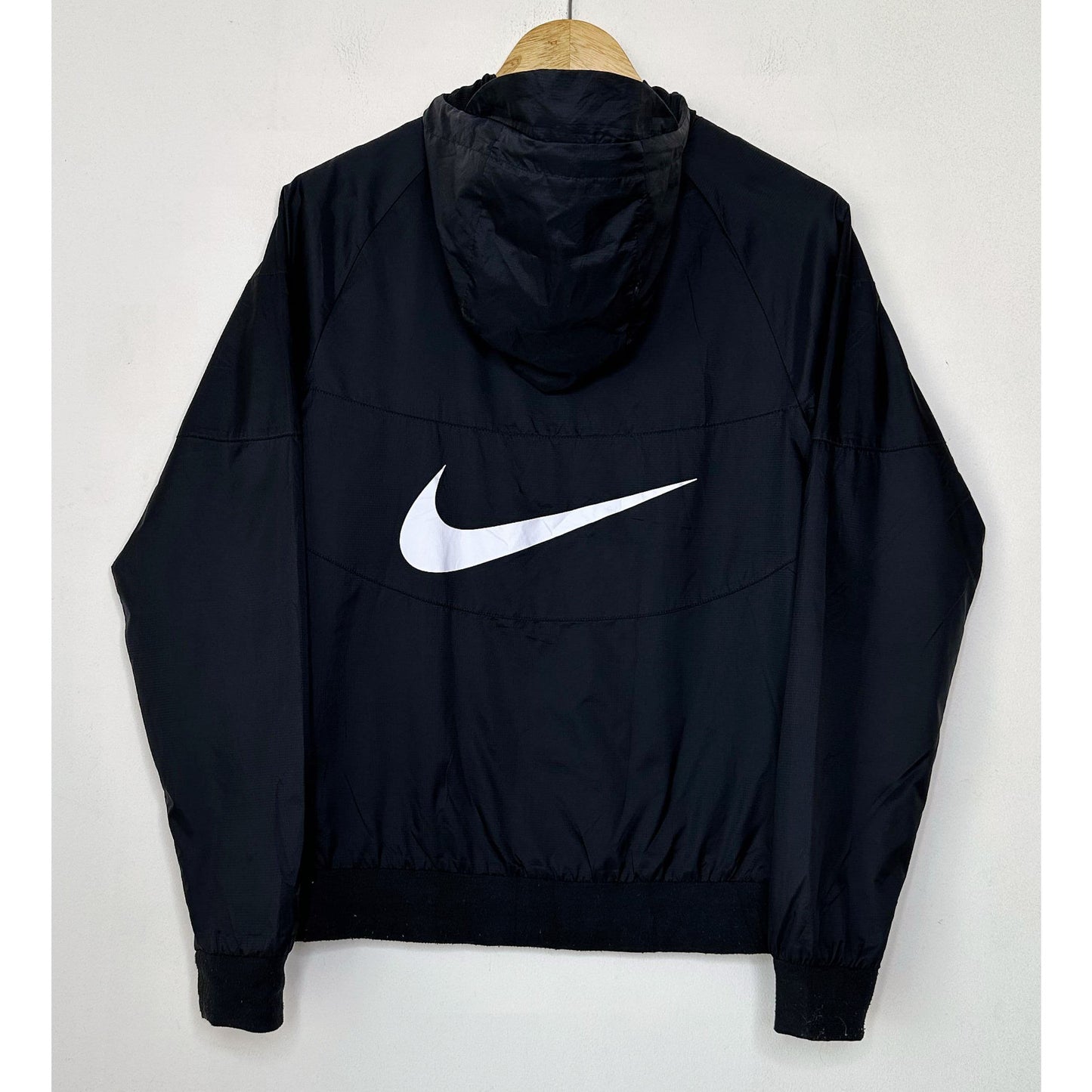 NIKE BLACK SIZE- S LIMITED EDITION LUXURY JACKET