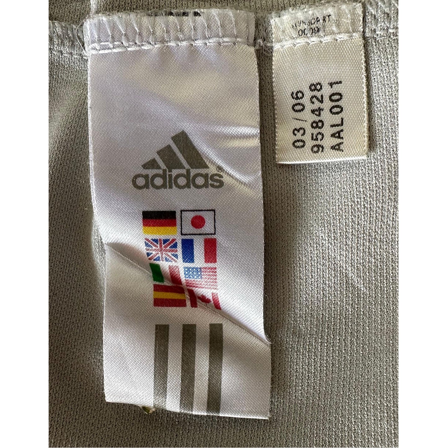 ADIDAS GREY SIZE-L PREMIUM DRY-FIT