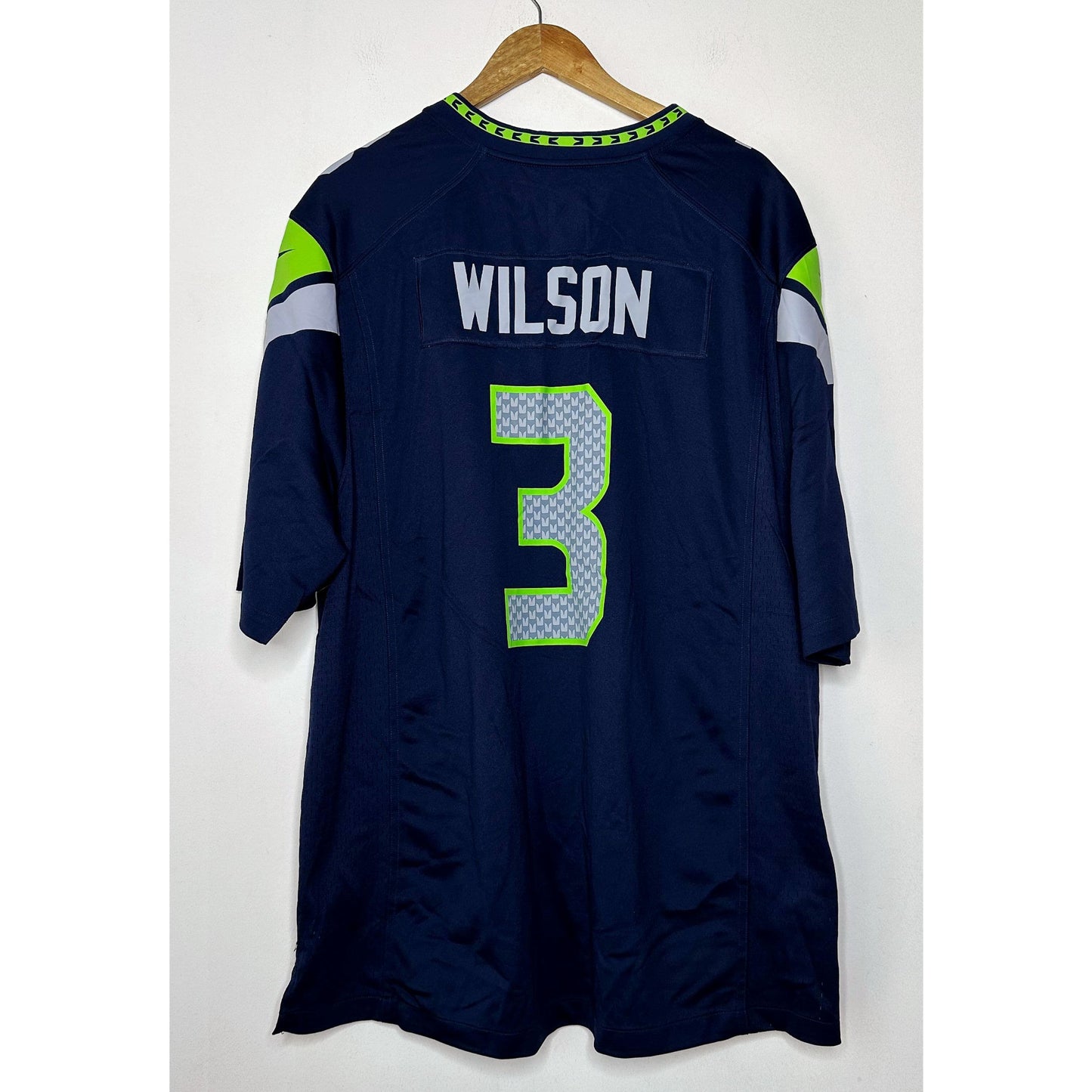 SEAHAWKS WILSON NO 3 SIZE-XXL NFL JERSEYS