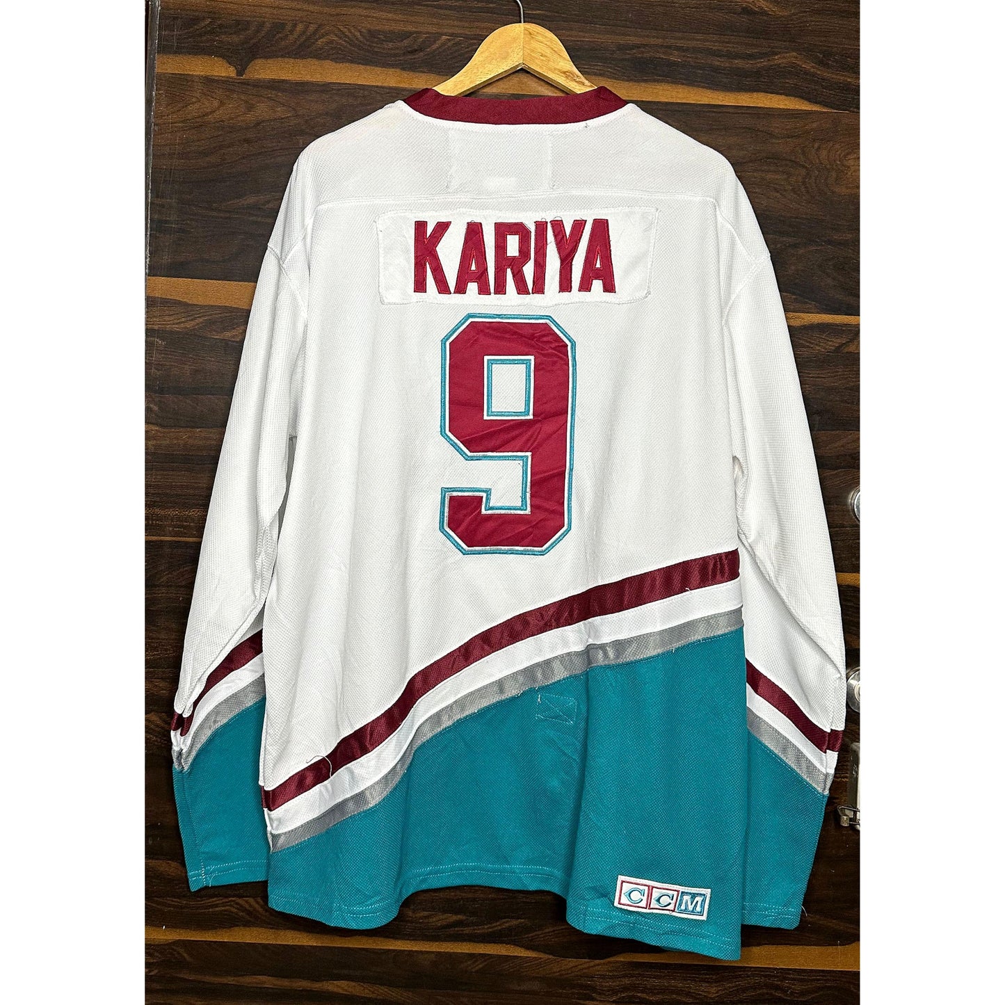 CCM KARIYA NO 9 SIZE- 3XL -ICE HOCKEY JERSEYS