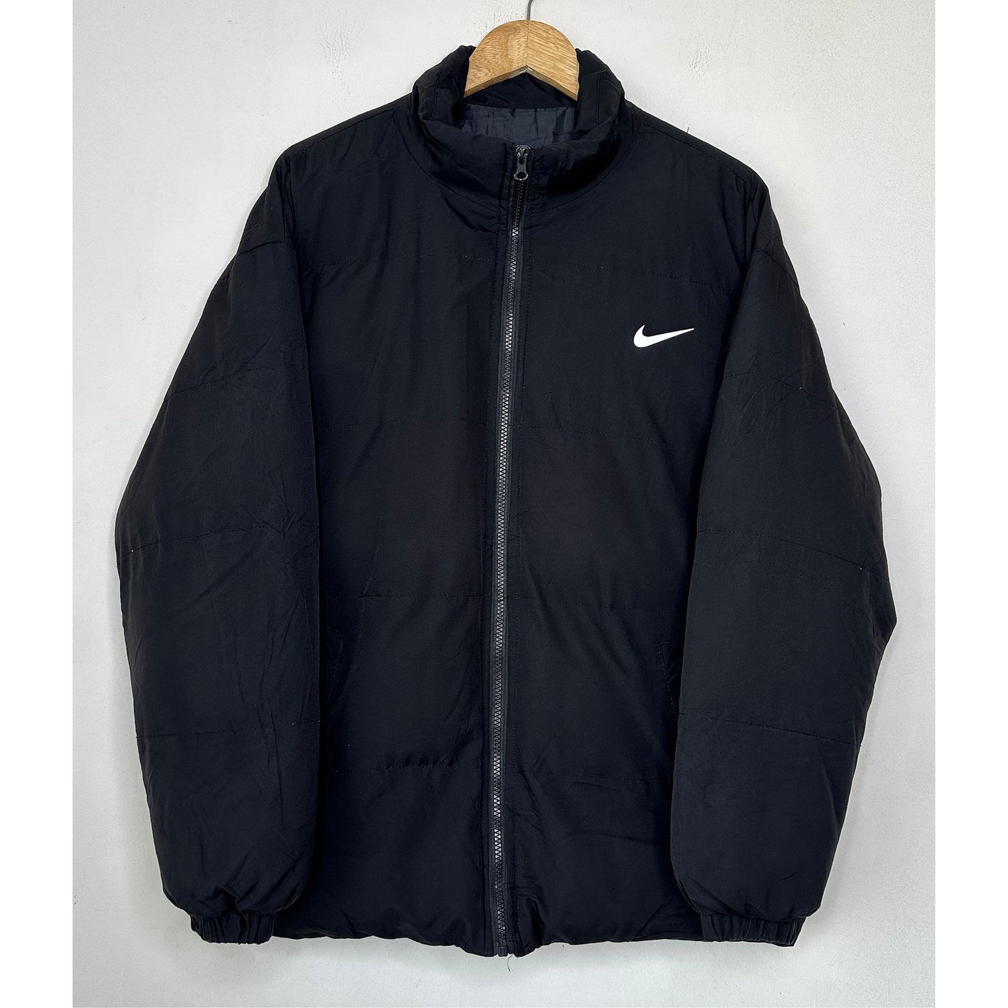 NIKE BLACK SIZE- XL LIMITED EDITION LUXURY JACKET