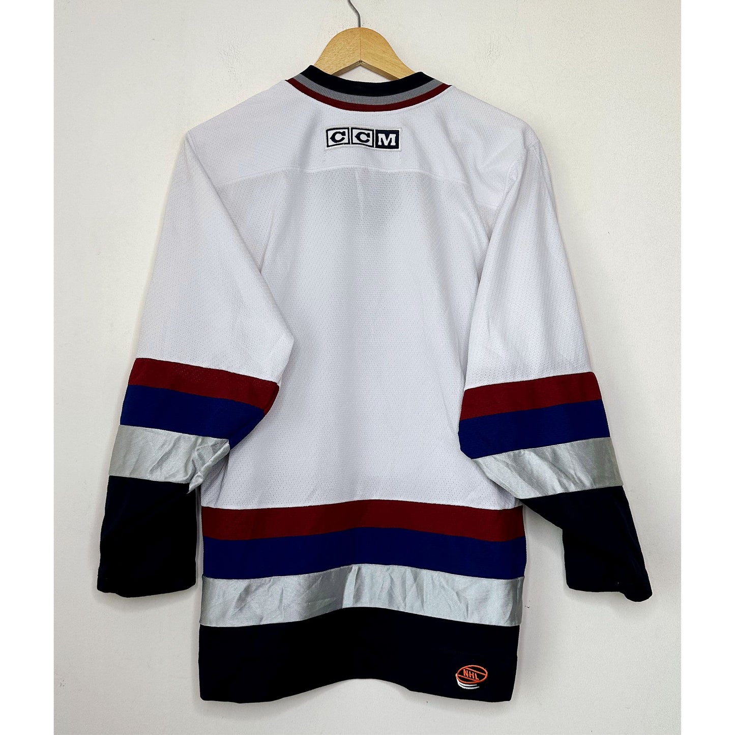 CCM NHL SIZE- M -ICE HOCKEY JERSEYS .