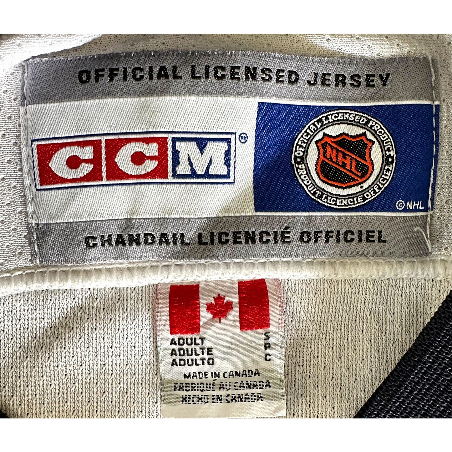 CCM NHL SIZE- M -ICE HOCKEY JERSEYS .