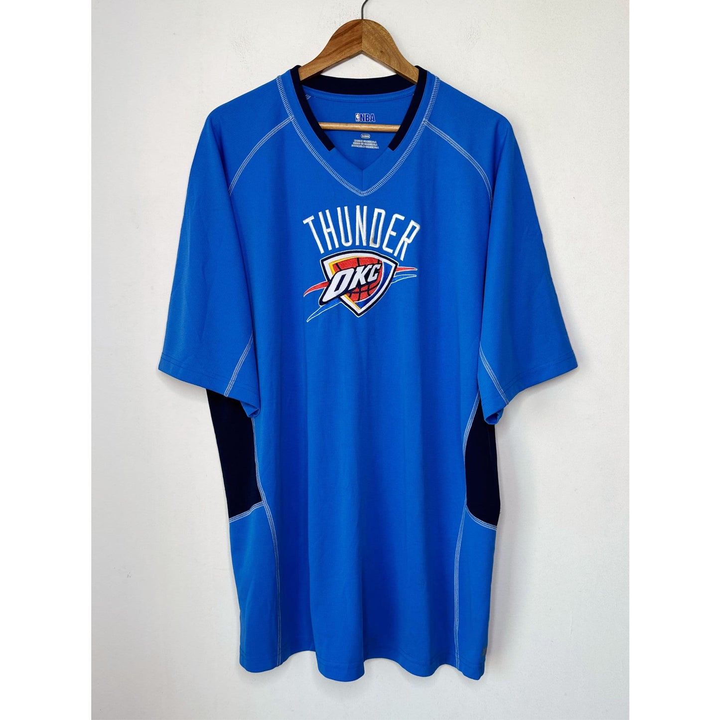 THUNDER NBA OKC SIZE- 2XL -PREMIUM JERSEYS.