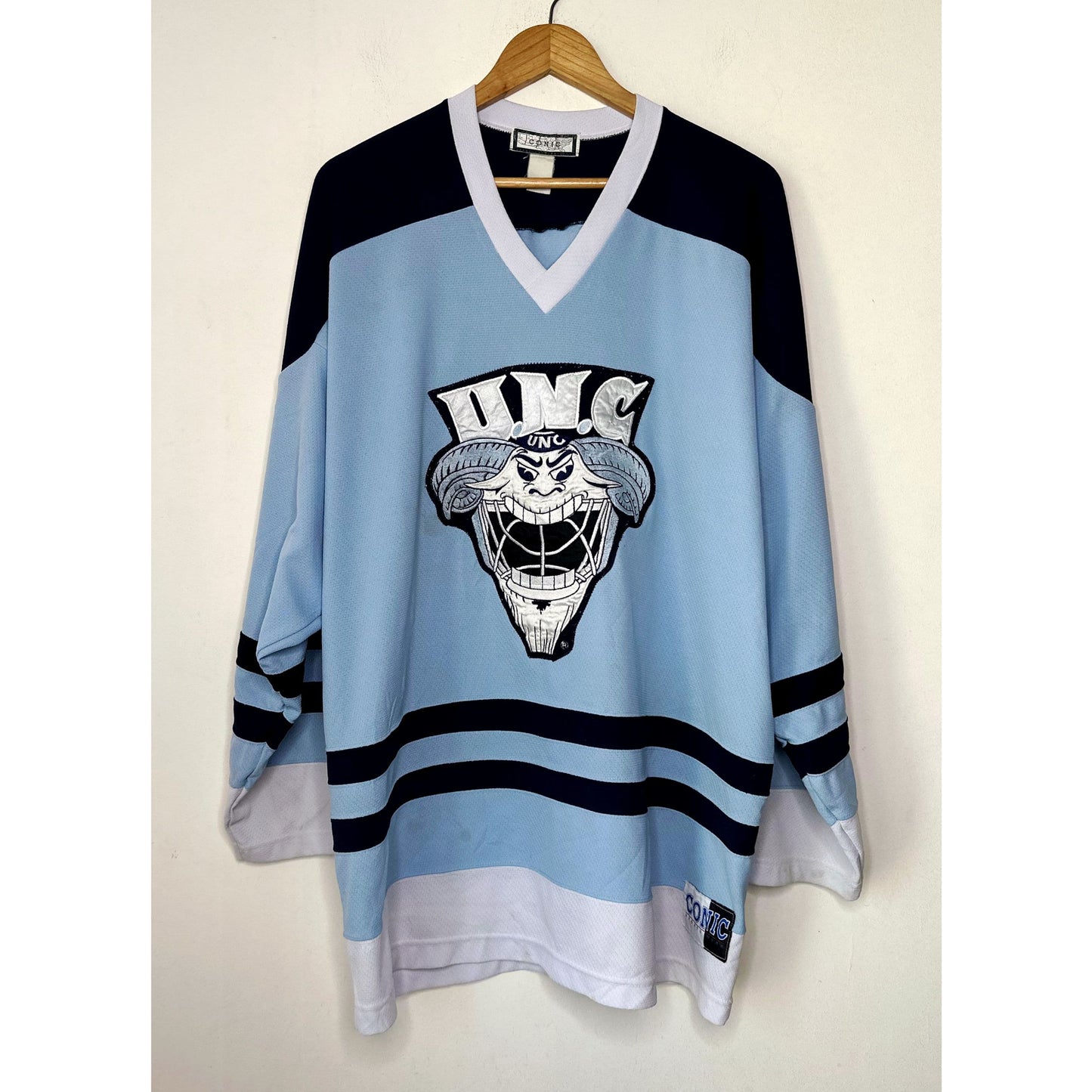 NIKE UNG SIZE- 2XL -ICE HOCKEY JERSEYS