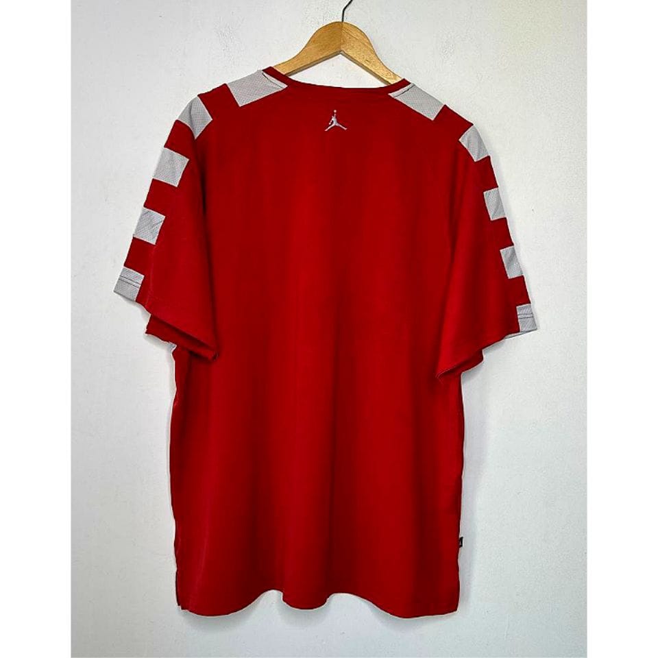 JORDAN RED SIZE-XL PREMIUM DRY-FIT