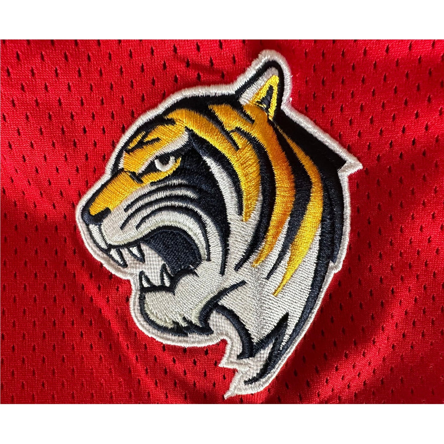 KIA TIGERS SIZE-L BASEBALL JERSEYS