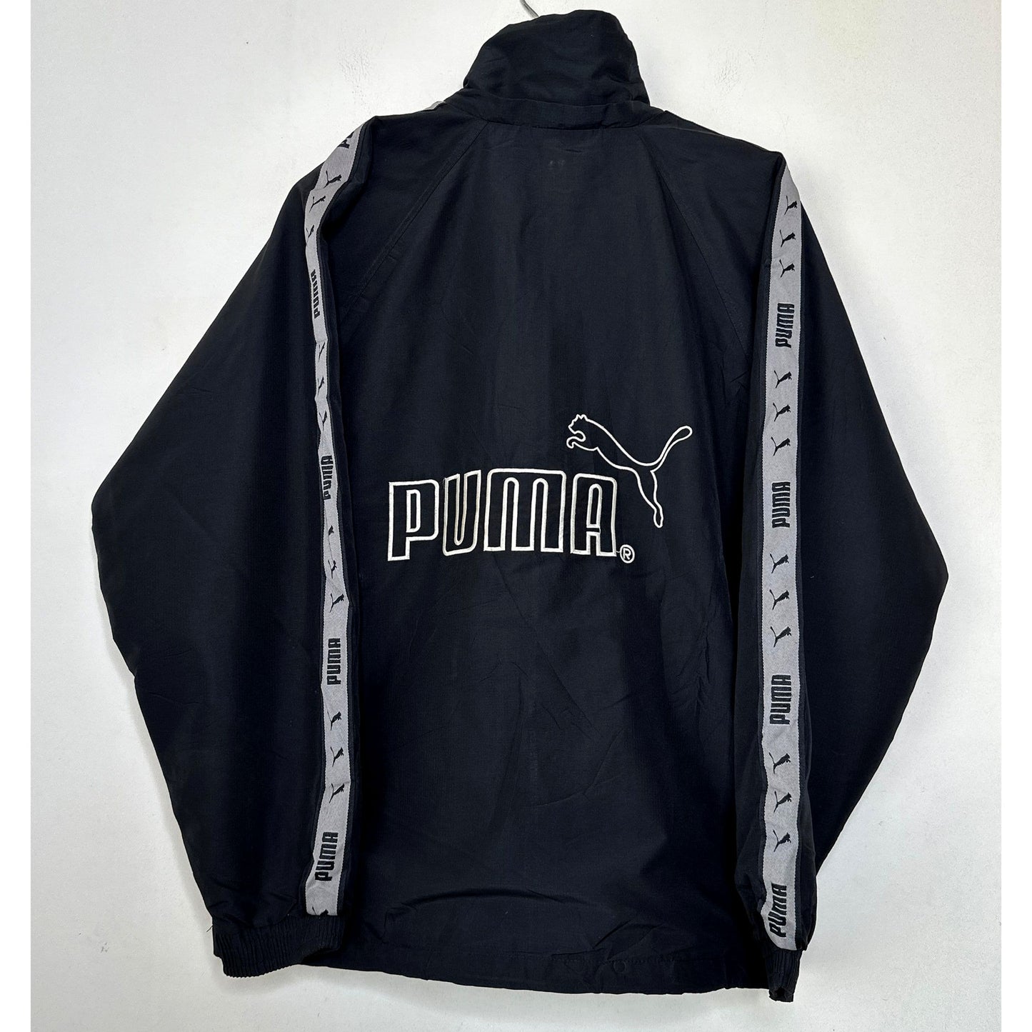 PUMA BLACK SIZE- XL PREMIUM JACKETS ( WINDBREAKER)