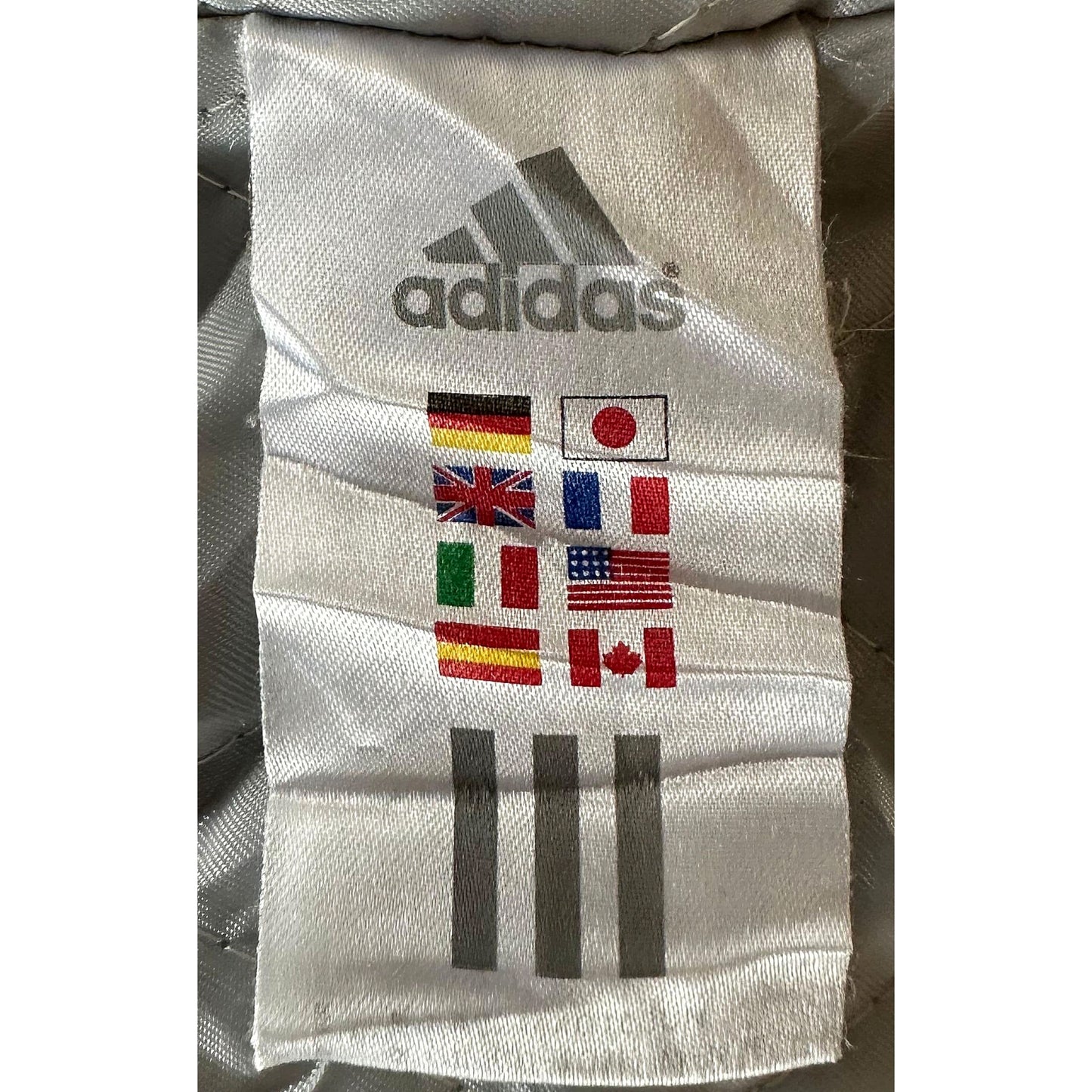 ADIDAS STYLISH SNOWWEAR SIZE XL PREMIUM JACKET