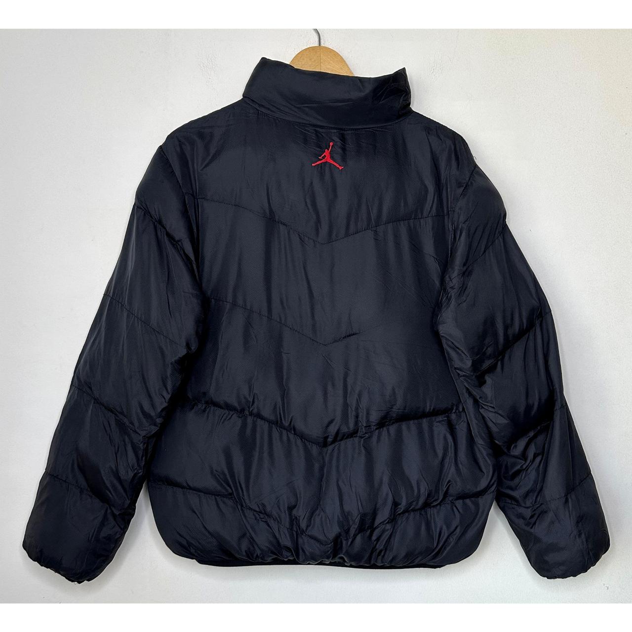 JORDAN SIZE M PREMIUM JACKET