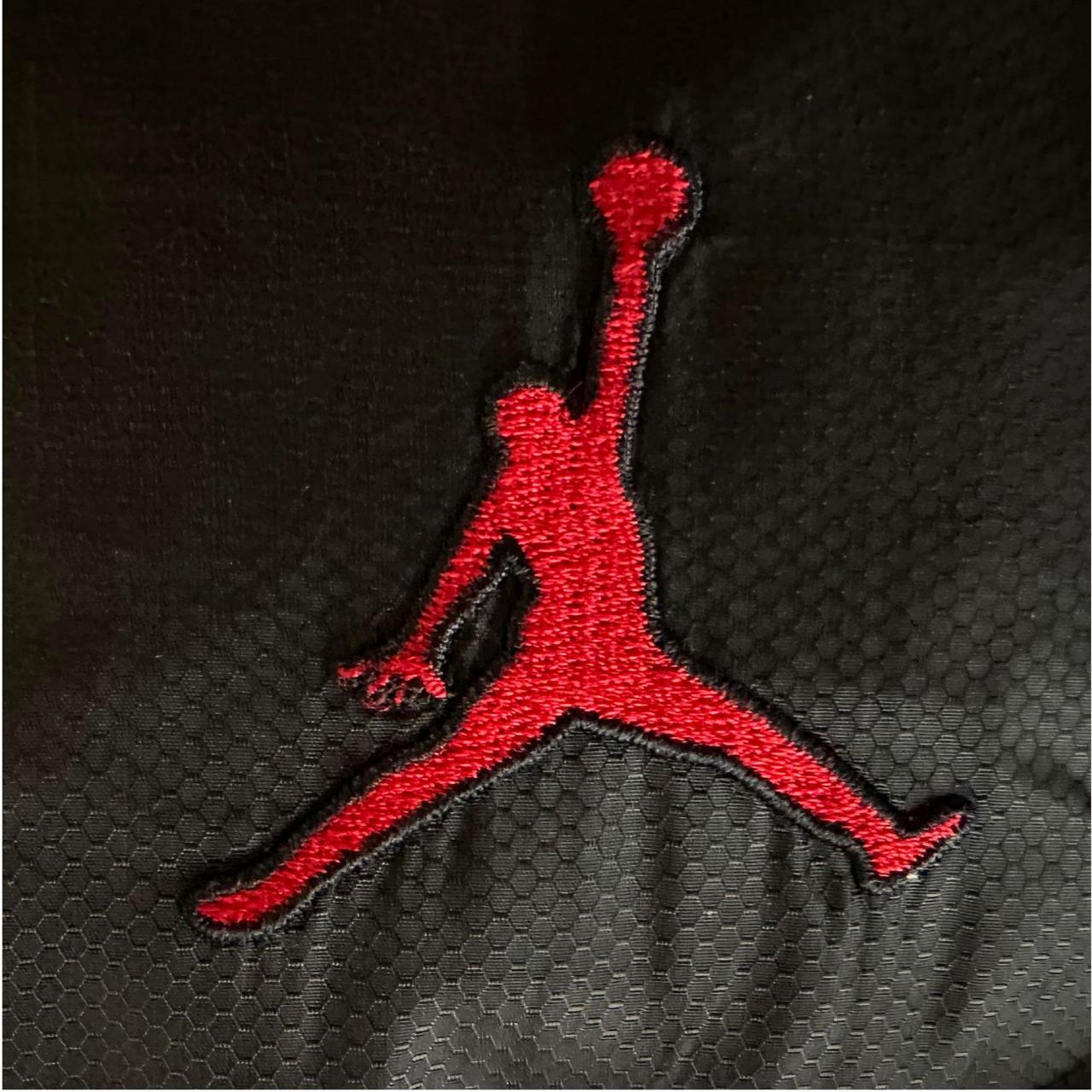 JORDAN SIZE M PREMIUM JACKET