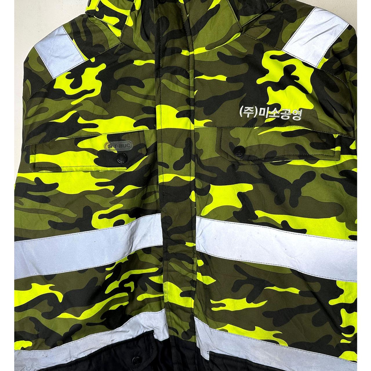T.BUC MULTICOLOR SIZE XL PRIMIUM JACKET
