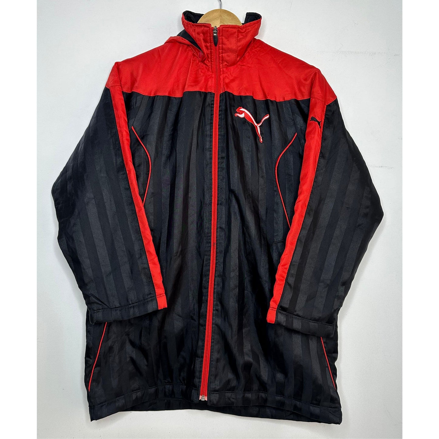 PUMA RED BLACK SIZE- L LIMITED EDITION JACKET ( WIND BREAKER)