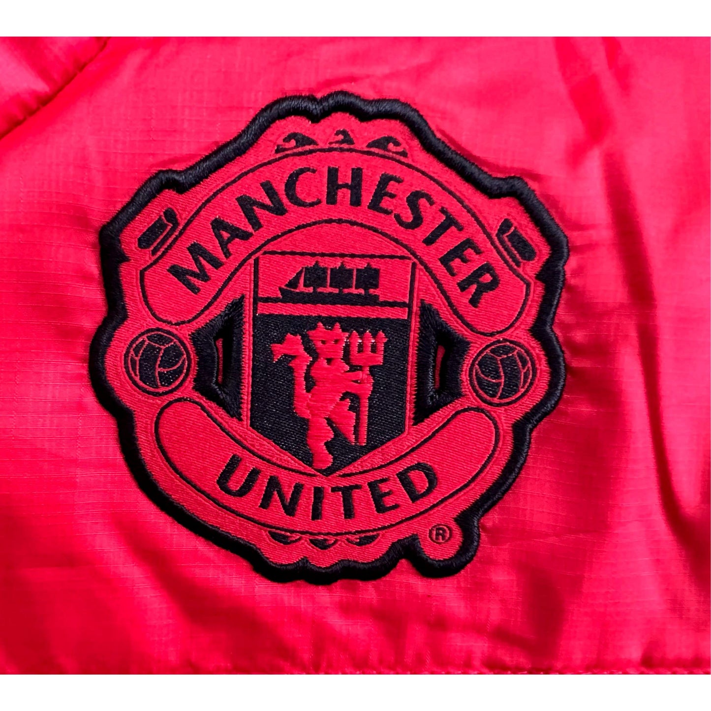 NIKE MANCHESTER UNITED SIZE- XL JACKETS