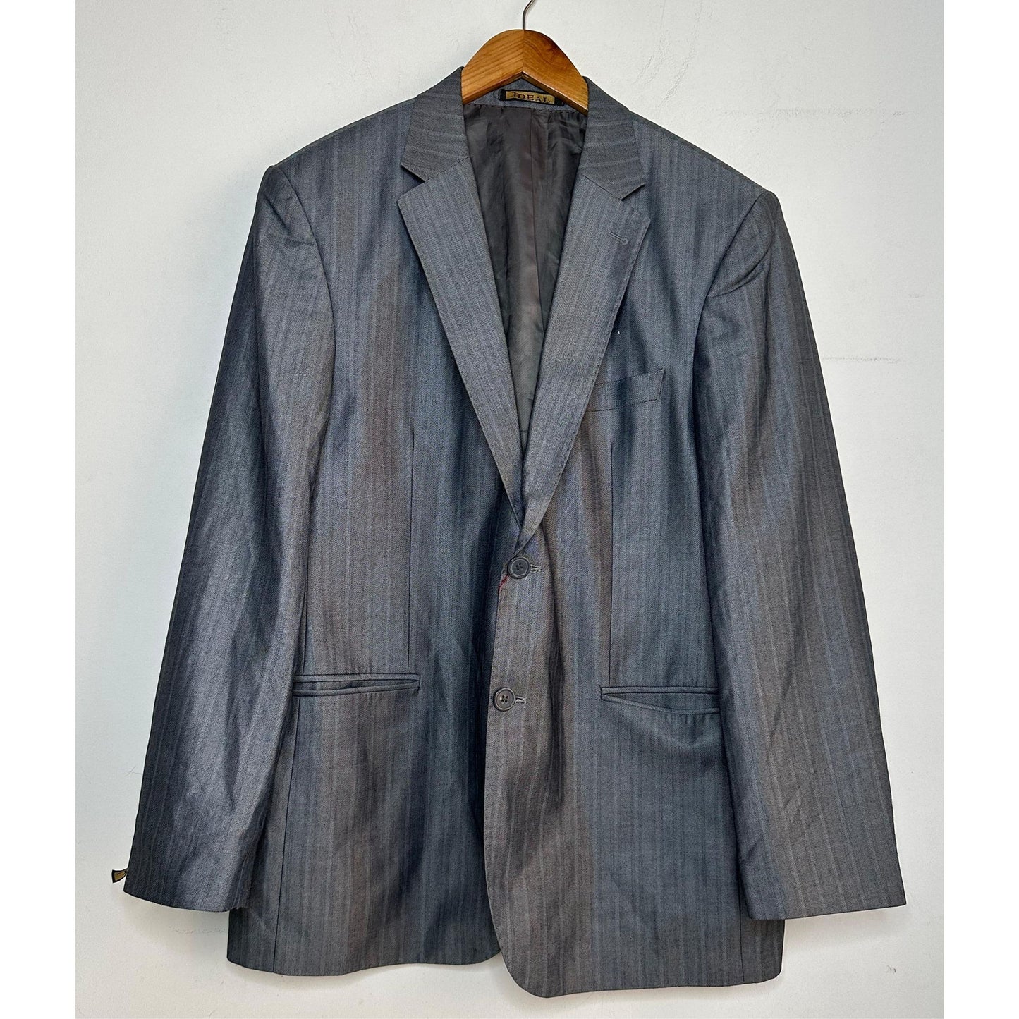 I,DEAL(ITALY)MENS SUIT SIZE L