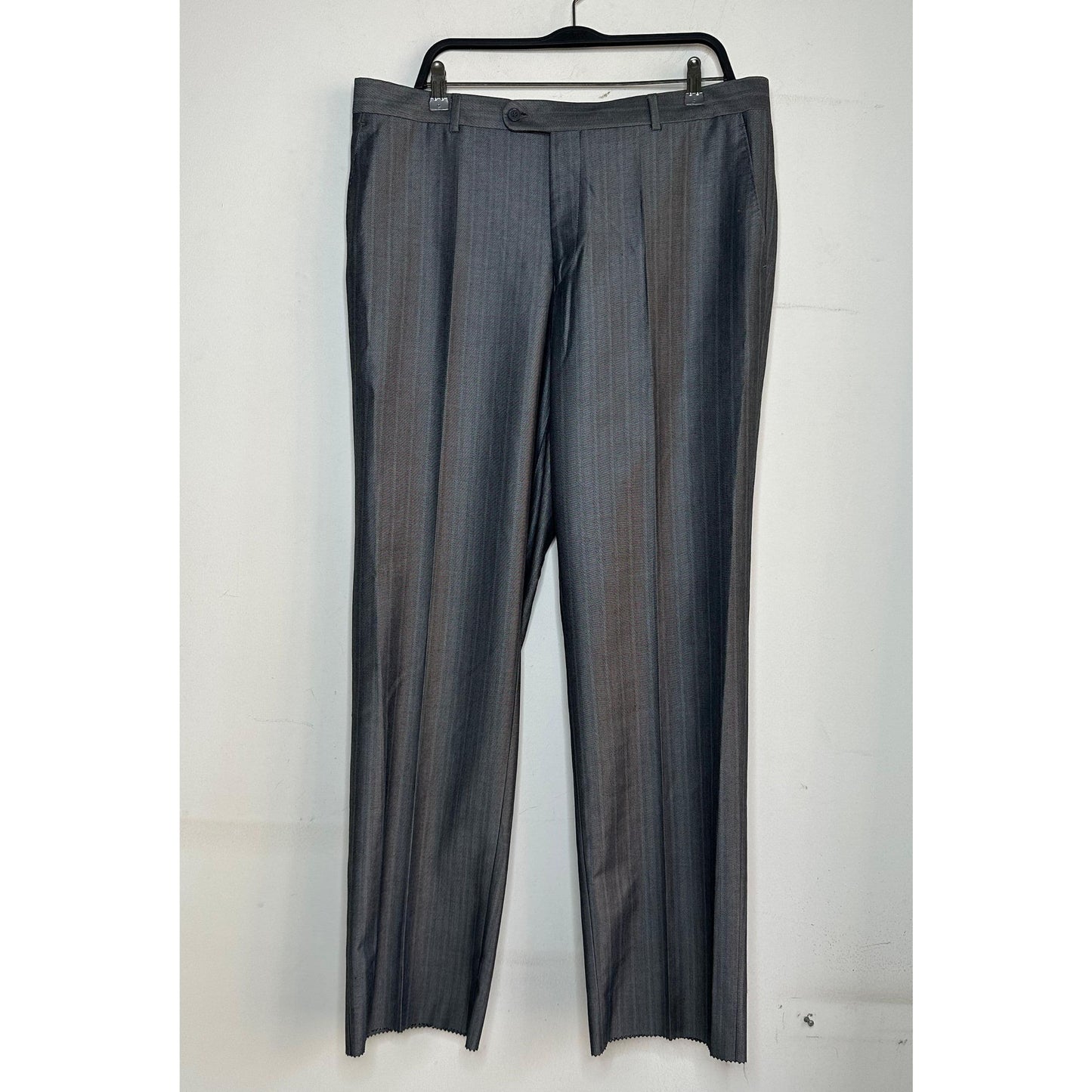 I,DEAL(ITALY)MENS SUIT SIZE L