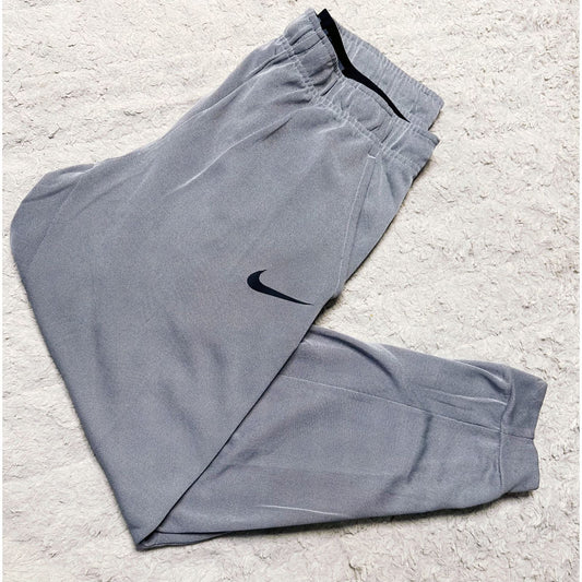 NIKE GREY DRYFIT TRACK PANT SIZE L