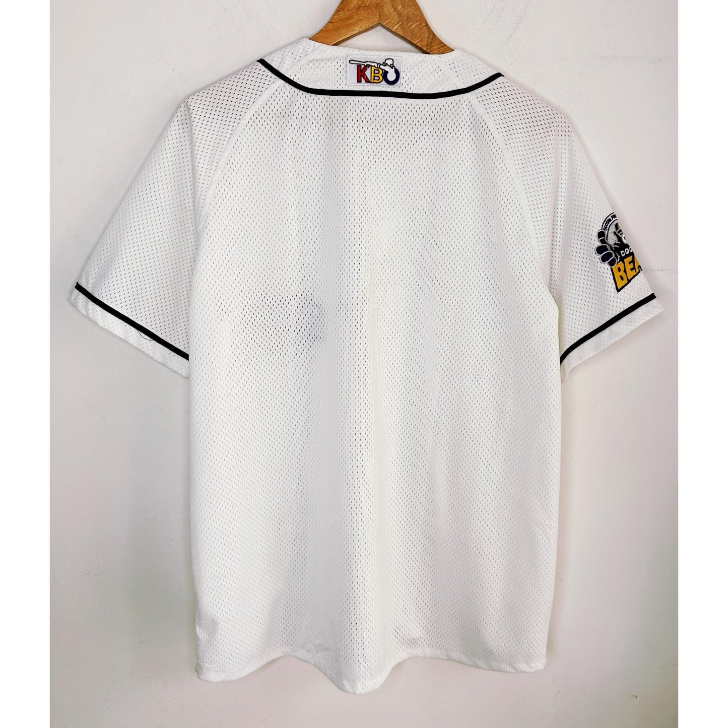 KBO DOOSAN BEARS SIZE-L BASEBALL JERSEYS