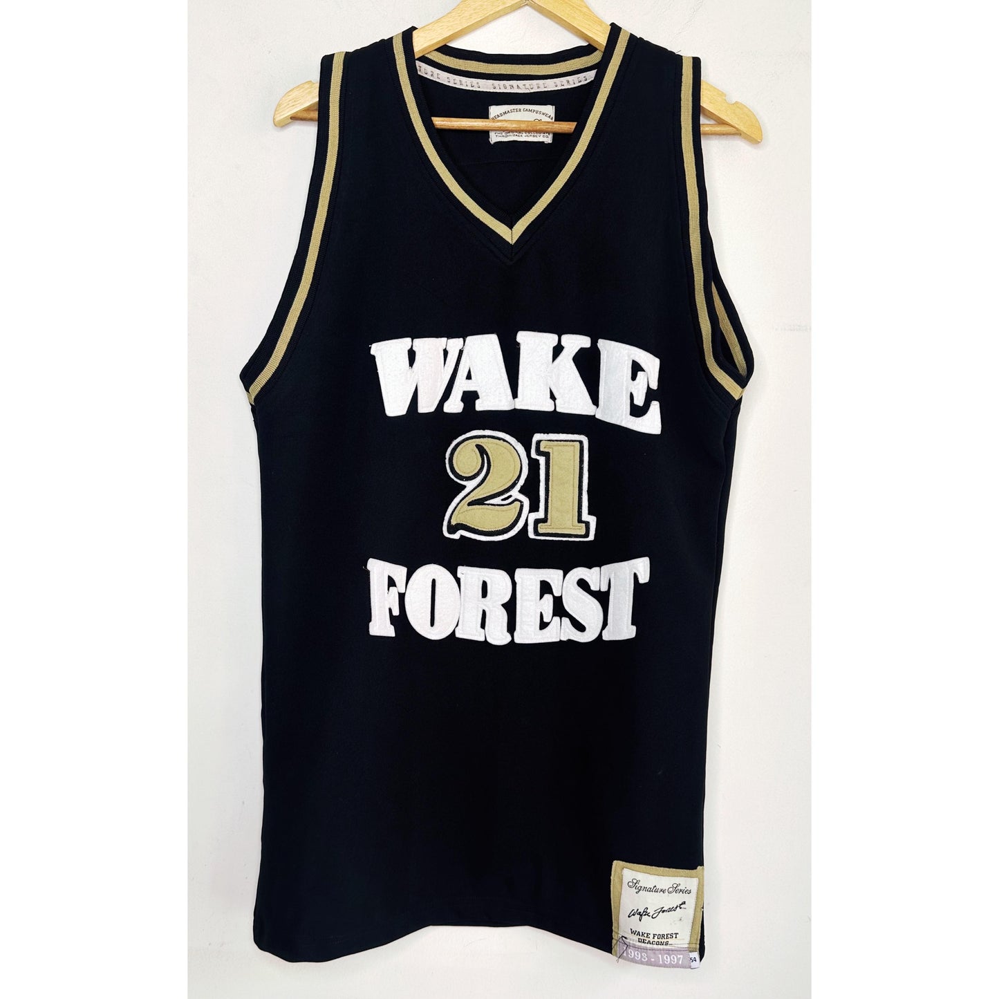 WAKE FOREST DUNCAN NO 21 SIZE-M BASKETBALL JERSEYS