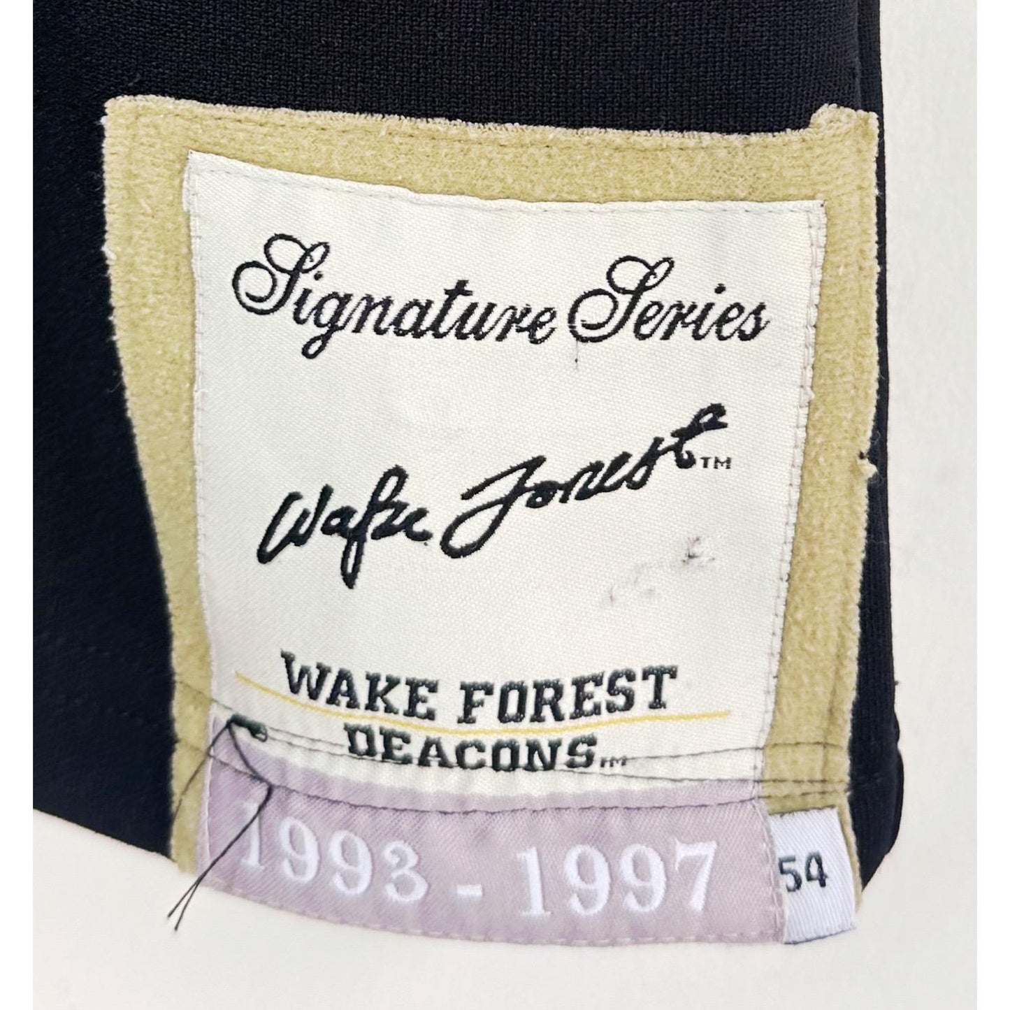 WAKE FOREST DUNCAN NO 21 SIZE-M BASKETBALL JERSEYS