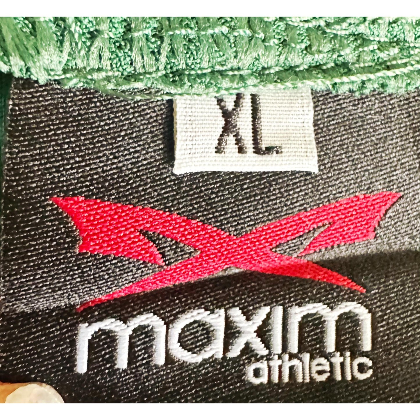 MAXIM NO 18 SIZE-XL BASEBALL JERSEYS.
