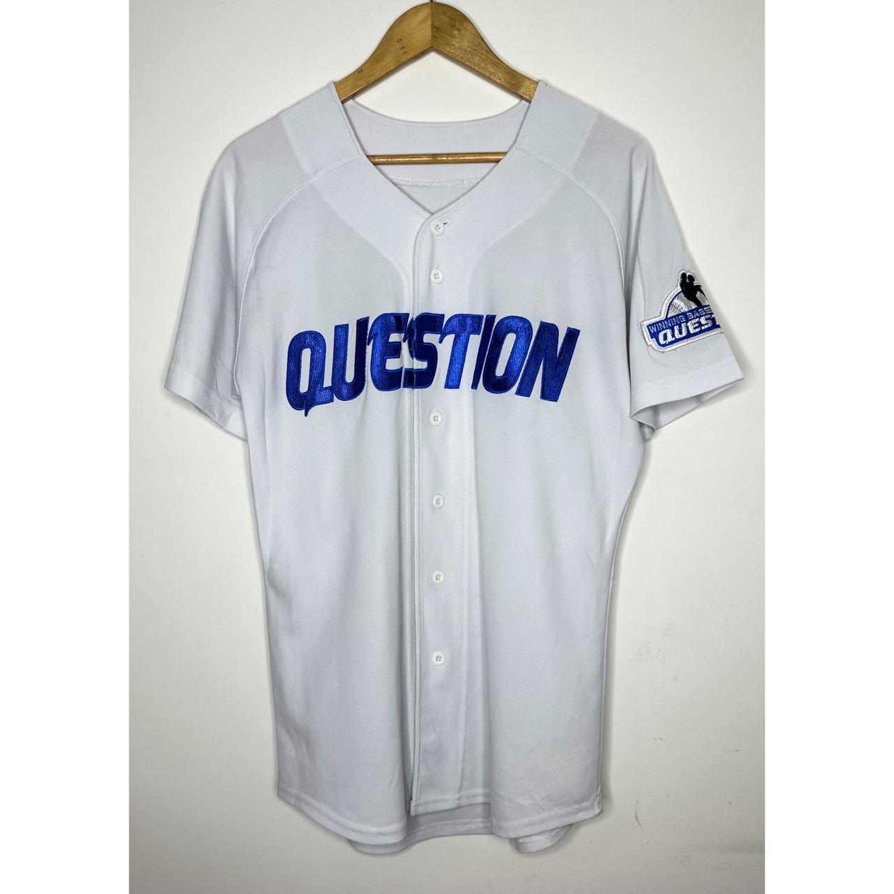 WINNING BASEBALL TEAM QUESTION SIZE-M BASEBALL JERSEYS./