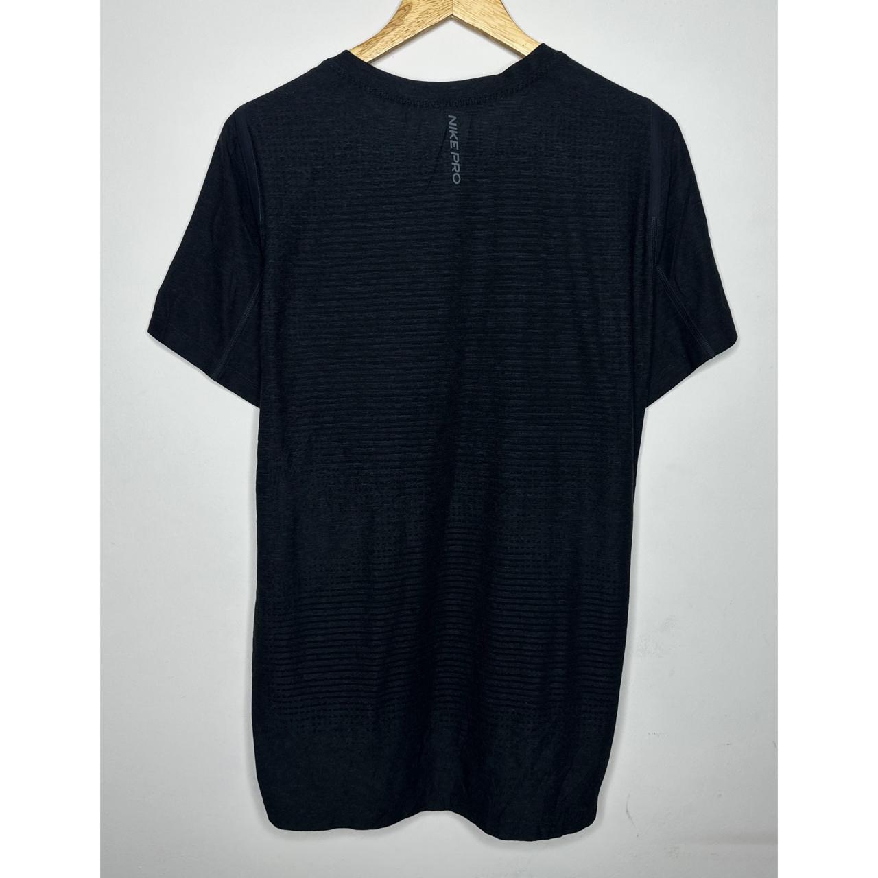 NIKE BLACK PREMIUM DRI-FIT TEE SIZE XL