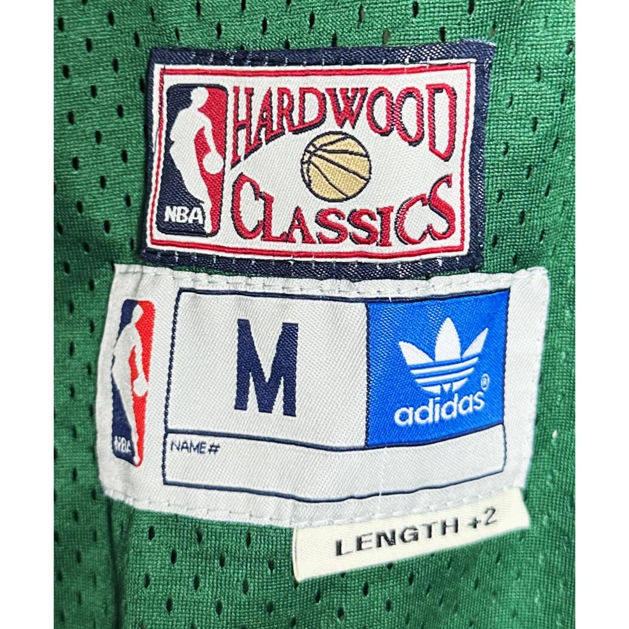 ADIDAS LAKERS HARDWOOD CLASSICS BRYANT BASKETBALL JERSEY
