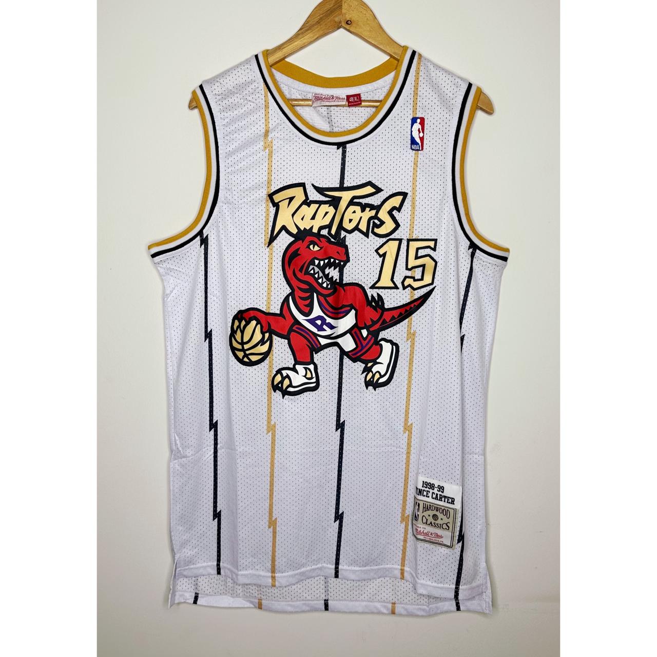 VINCE CARTER RAPTORS NO 15 BASKETBALL JERSEY
