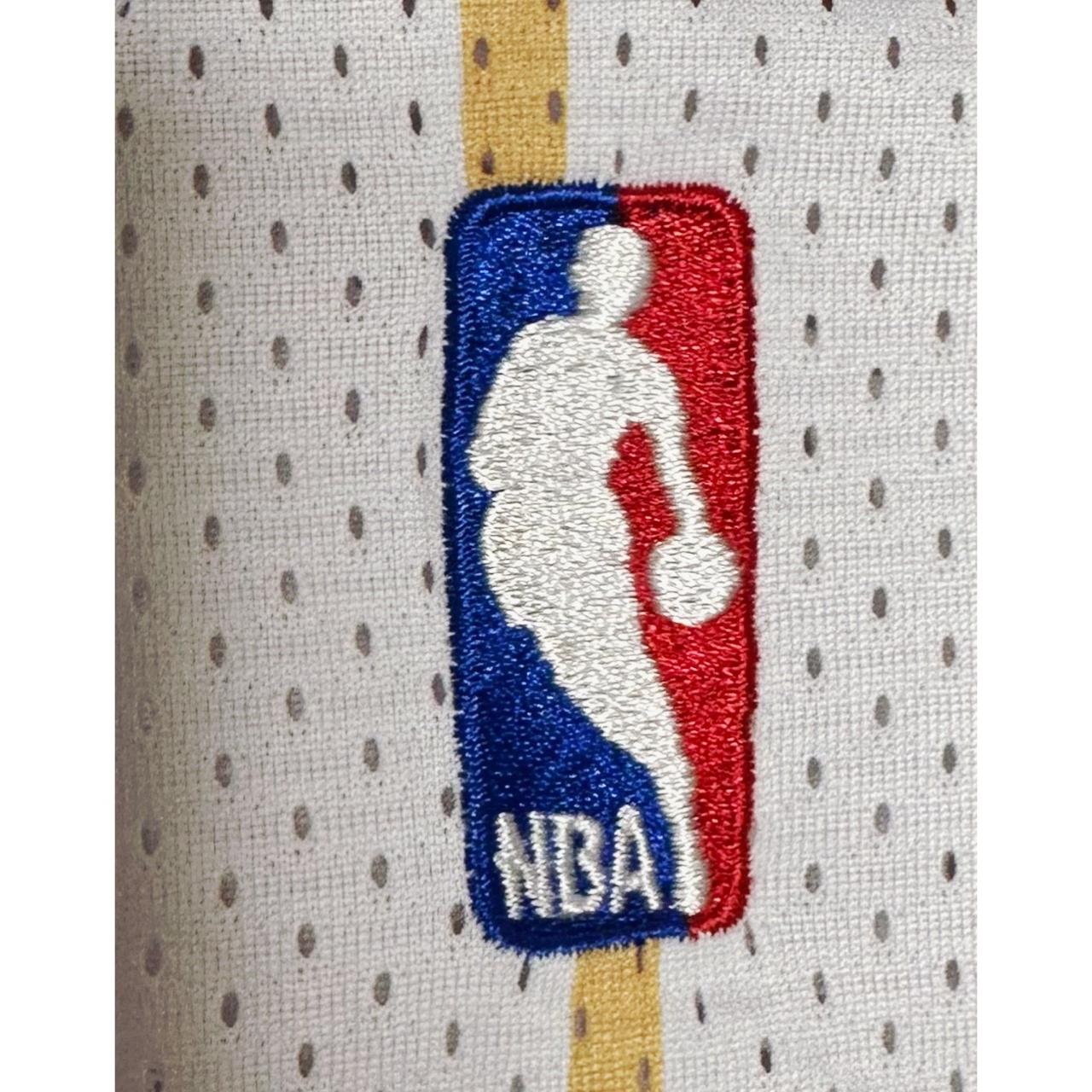 VINCE CARTER RAPTORS NO 15 BASKETBALL JERSEY