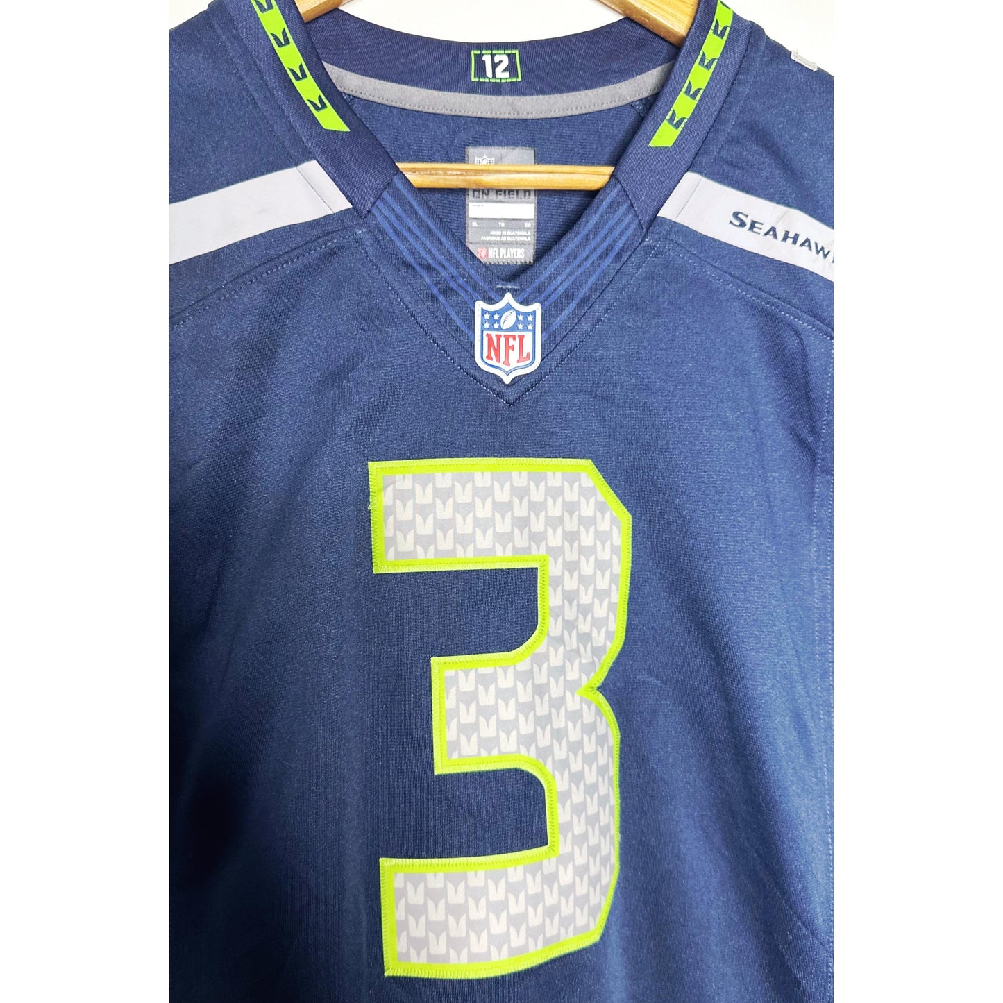 NIKE SEAHAWKS WILSON NO 3 SIZE-M NFL JERSEYS