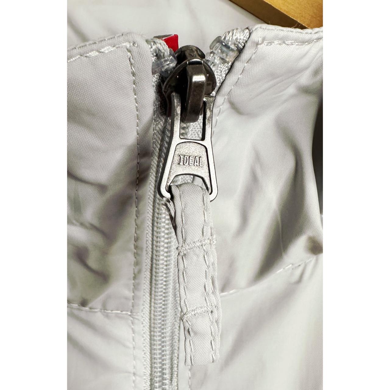 COLUMBIA LIGHTWEIGHT WINDBREAKER – BREATHABLE, WATER-RESISTANT JACKET FOR ACTIVE OUTDOOR WEAR SIZE XL