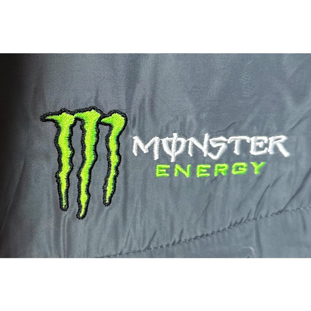 MONSTER LIGHTWEIGHT WINDBREAKER – BREATHABLE, WATER-RESISTANT JACKET FOR ACTIVE OUTDOOR WEAR SIZE L -