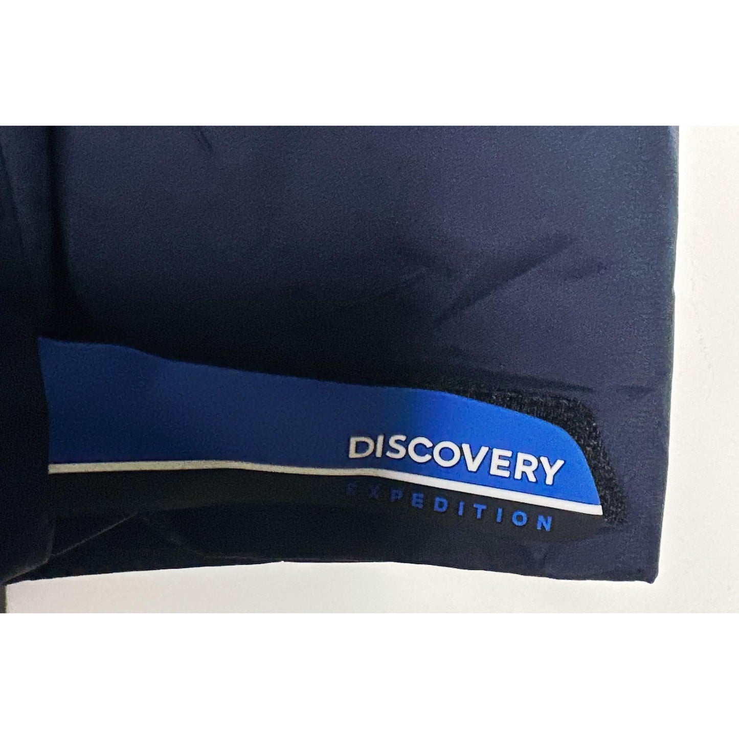 UNDER RAMOUR LIGHTWEIGHT WINDBREAKER – BREATHABLE, WATER-RESISTANT JACKET FOR ACTIVE OUTDOOR WEAR SIZE L