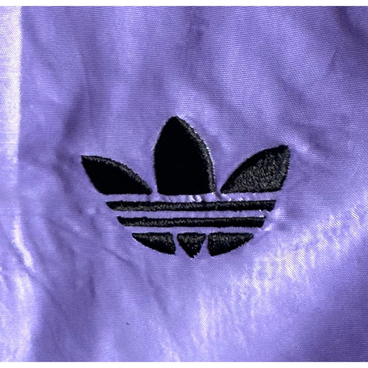 ADIDAS LIGHTWEIGHT WINDBREAKER – BREATHABLE, WATER-RESISTANT JACKET FOR ACTIVE OUTDOOR WEAR SIZE 2XL -