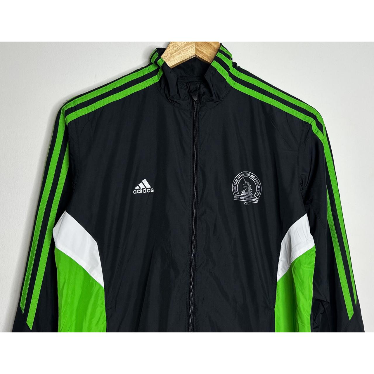 ADIDAS BOSTON ATHLETIC ASSOCIATION LIGHTWEIGHT WINDBREAKER – BREATHABLE, WATER-RESISTANT JACKET FOR ACTIVE OUTDOOR WEAR SIZE S