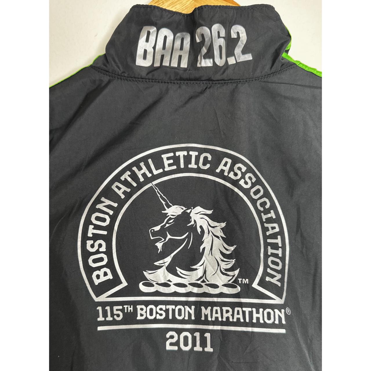 ADIDAS BOSTON ATHLETIC ASSOCIATION LIGHTWEIGHT WINDBREAKER – BREATHABLE, WATER-RESISTANT JACKET FOR ACTIVE OUTDOOR WEAR SIZE S