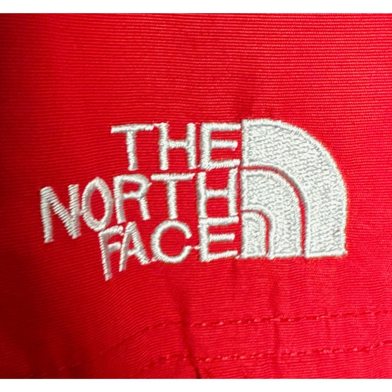 THE NORTH FACE  LIGHTWEIGHT WINDBREAKER – BREATHABLE, WATER-RESISTANT JACKET FOR ACTIVE OUTDOOR WEAR SIZE XL
