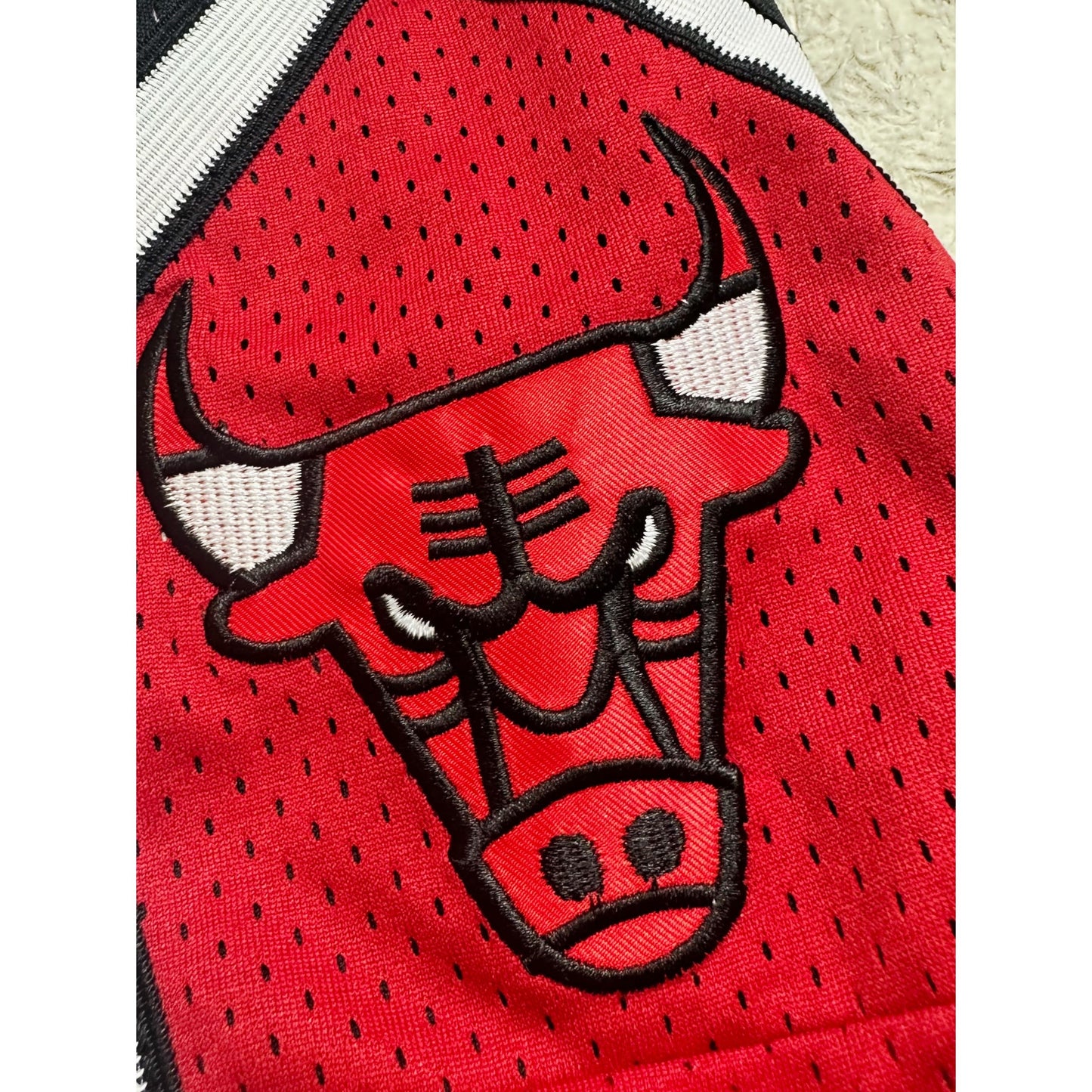 JUST DON BULLS RED BLACK PREMIUM SHORT