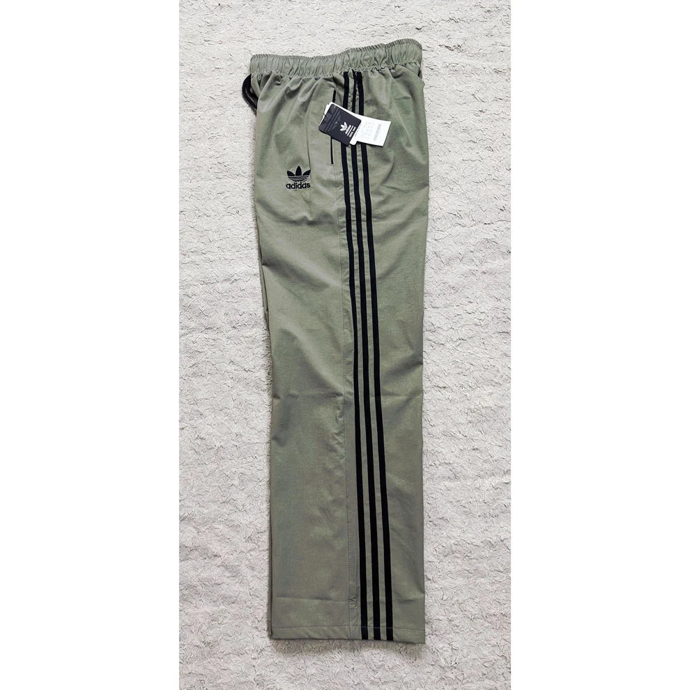 ADIDAS TRACK PANTS FOR MEN – CLASSIC THREE STRIPES SPORTSWEAR TRACK