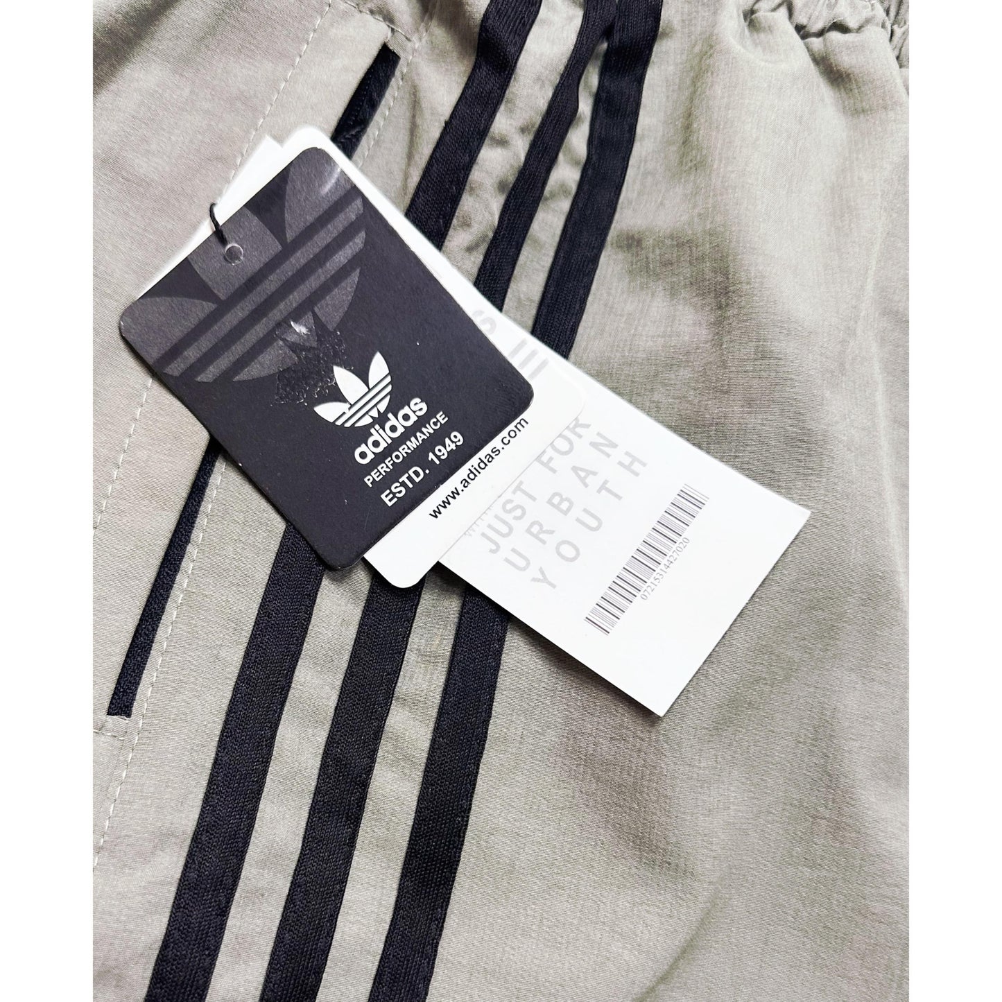 ADIDAS OLIVE GREEN TRACK PANTS FOR MEN – ICONIC THREE-STRIPE CASUAL SPORTSWEAR