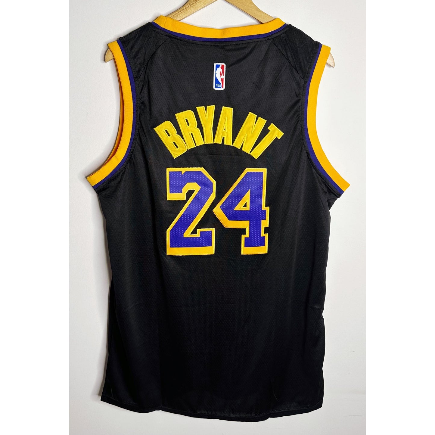 NIKE BIBIGO BLACK YELLOW LAKERS BRYANT NO 24 PREMIUM BASKETBALL JERSEY