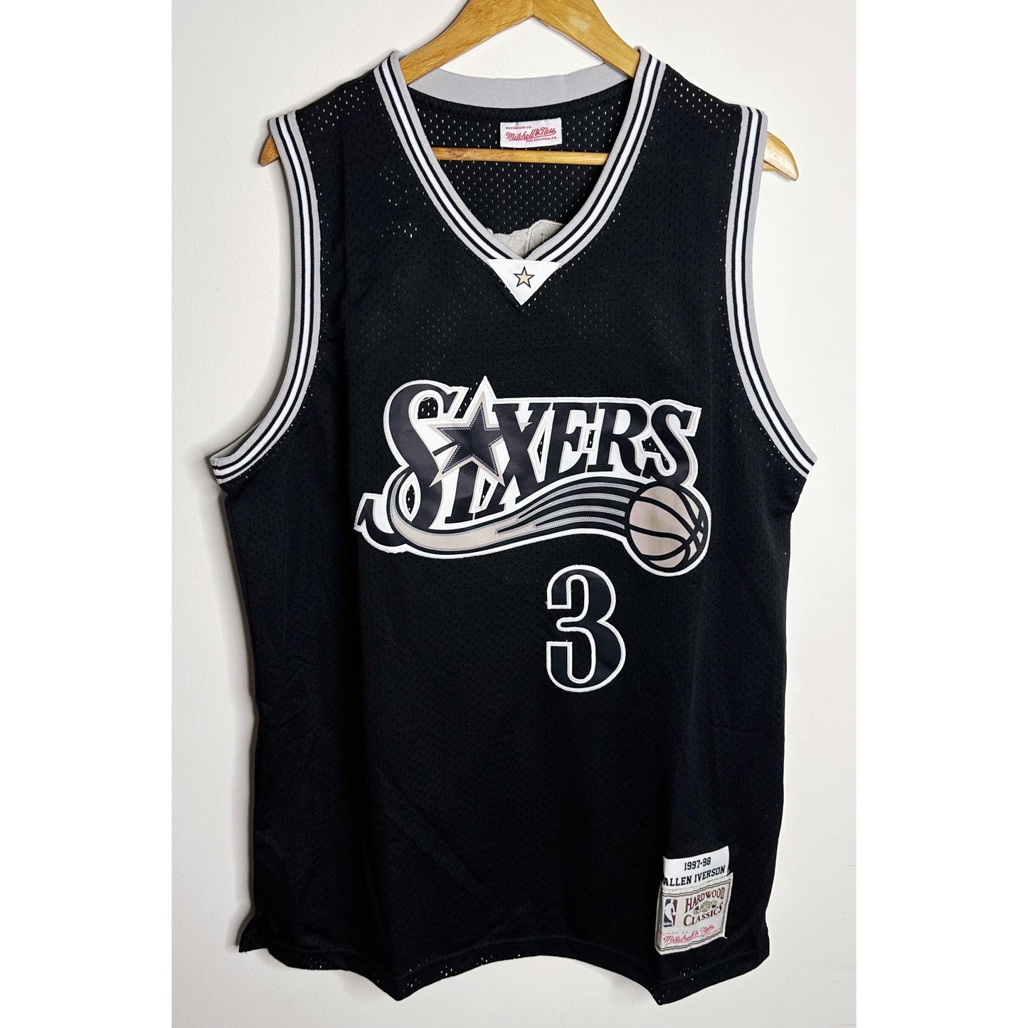 MITCHELL & NESS SIXERS IVE RSON NO 3 BLACK WHITE PREMIUM BASKETBALL JERSEY