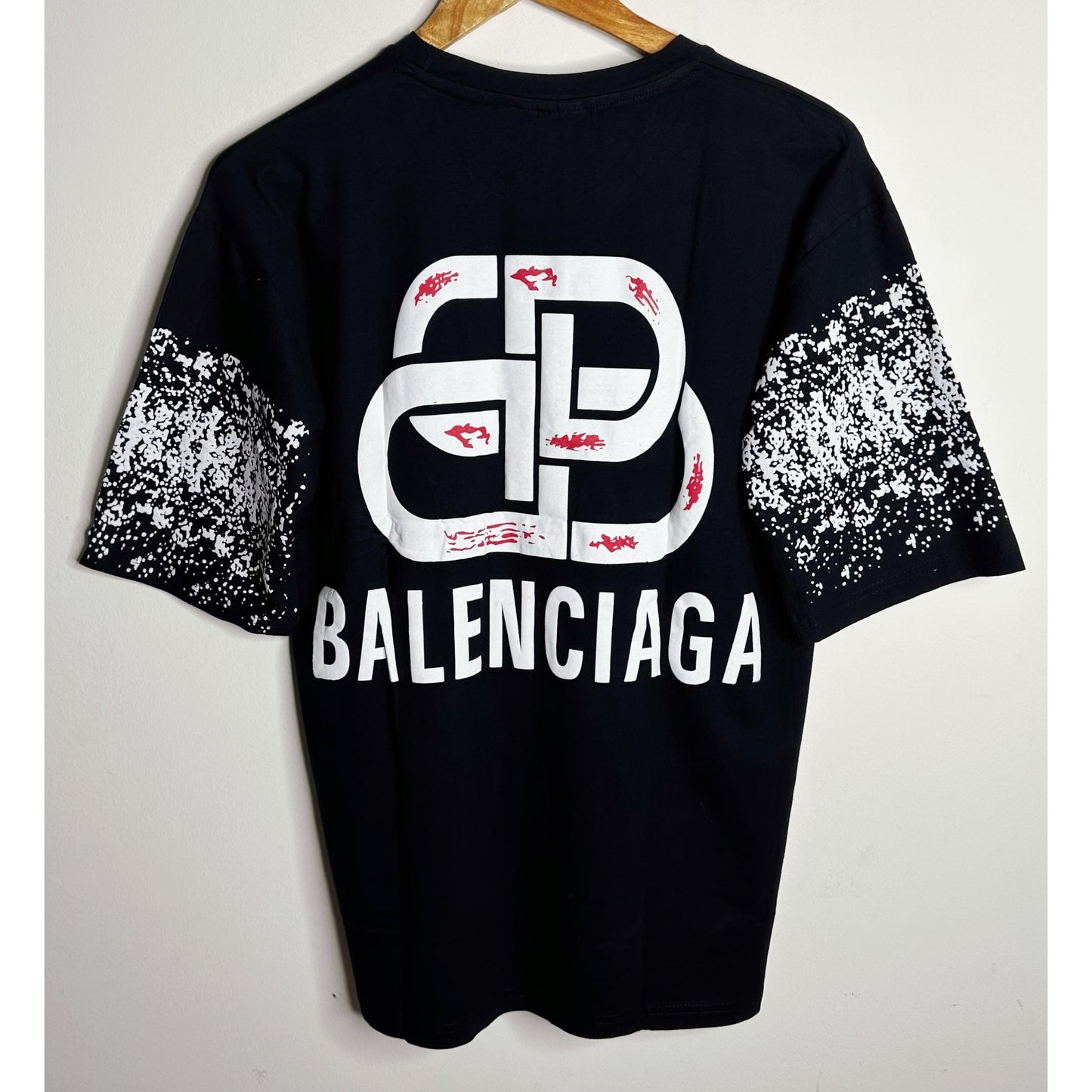 BALENCIAGA MEN’S PREMIUM COTTON T-SHIRT – BLACK MULTICOLOR PRINT | OVERSIZED STREETWEAR STYLE | CASUAL & LUXURY FASHION TEE