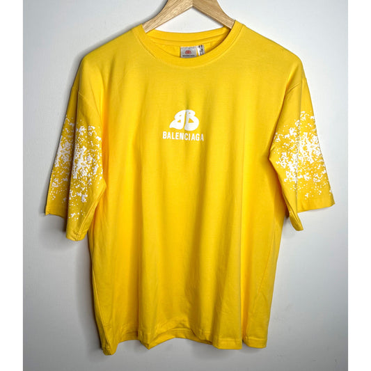 BALENCIAGA MEN’S PREMIUM COTTON T-SHIRT – YELLOW MULTICOLOR PRINT | OVERSIZED STREETWEAR STYLE | CASUAL & LUXURY FASHION TEE