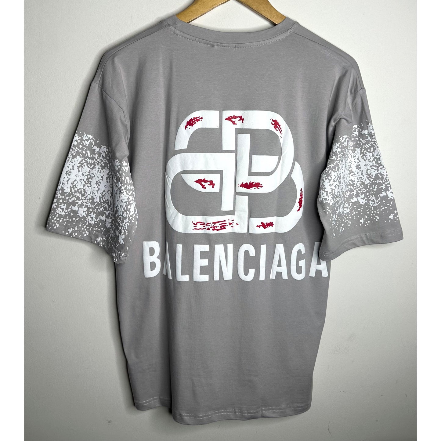 BALENCIAGA MEN’S PREMIUM COTTON T-SHIRT – GREY MULTICOLOR PRINT | OVERSIZED STREETWEAR STYLE | CASUAL & LUXURY FASHION TEE