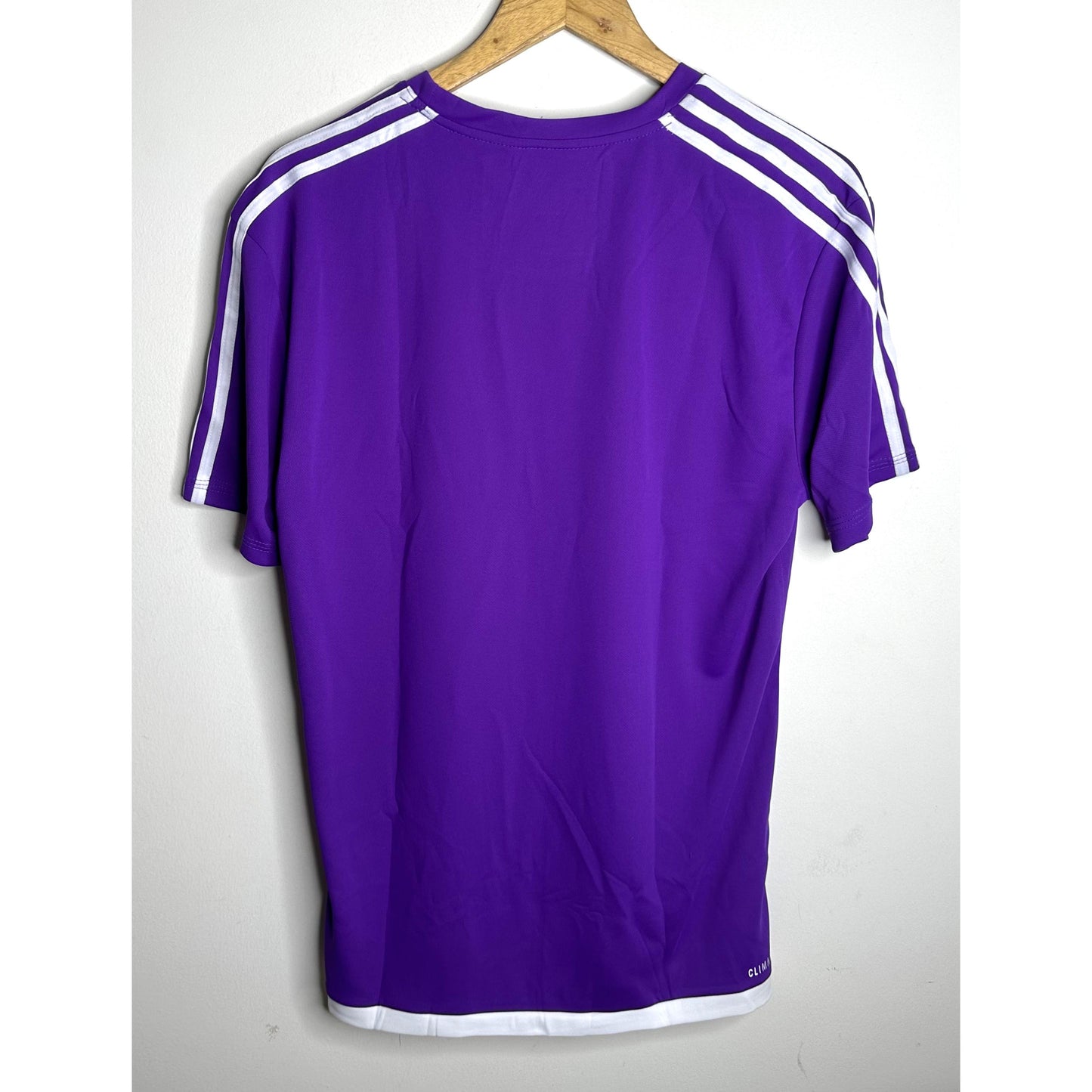ADIDAS PREMIUM PURPLE PERFORMANCE TEE – ELITE SPORT EDITION WITH WHITE SIGNATURE STRIPED DETAILING